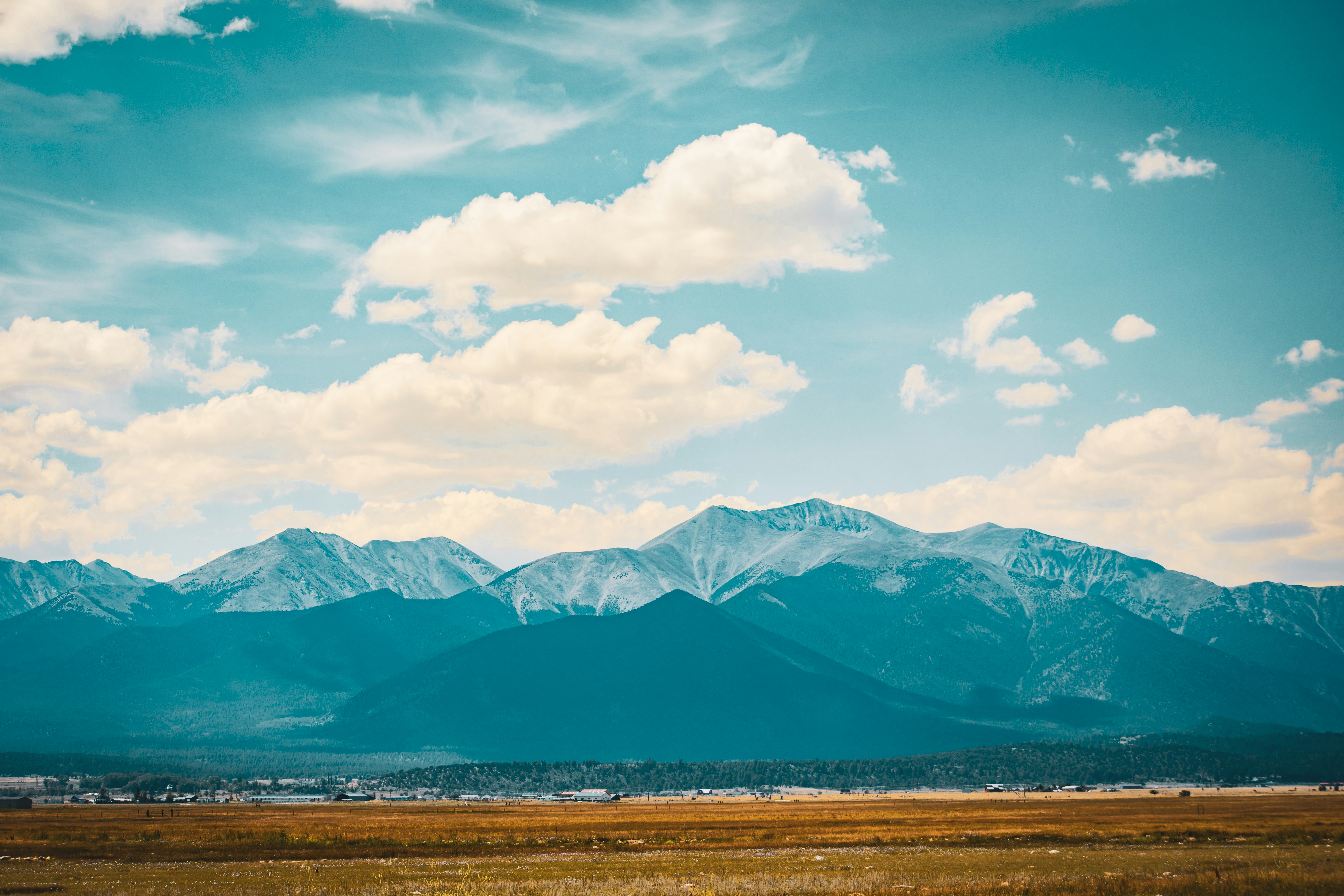 Photo by photosoflogan