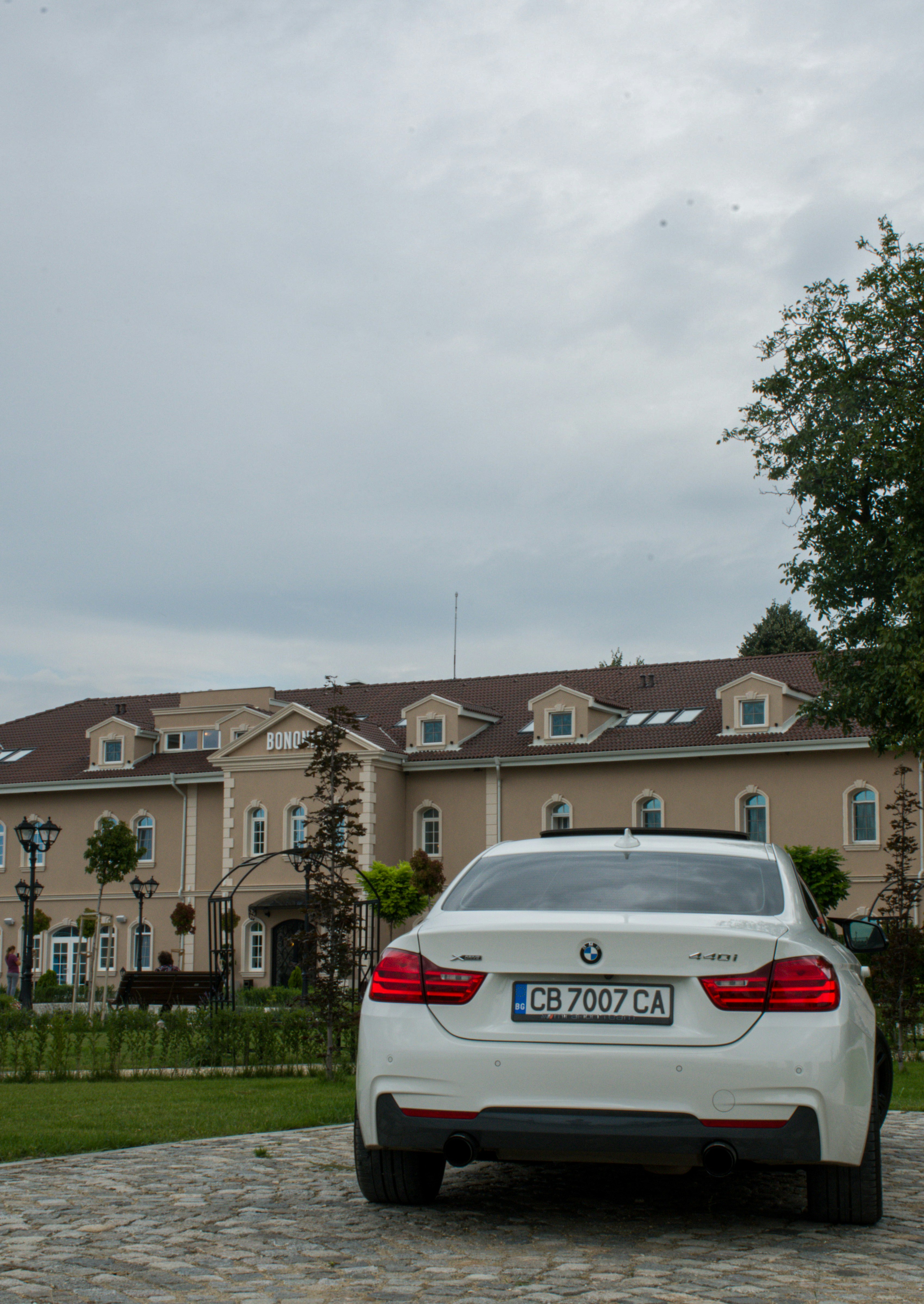 a car parked in front of a house