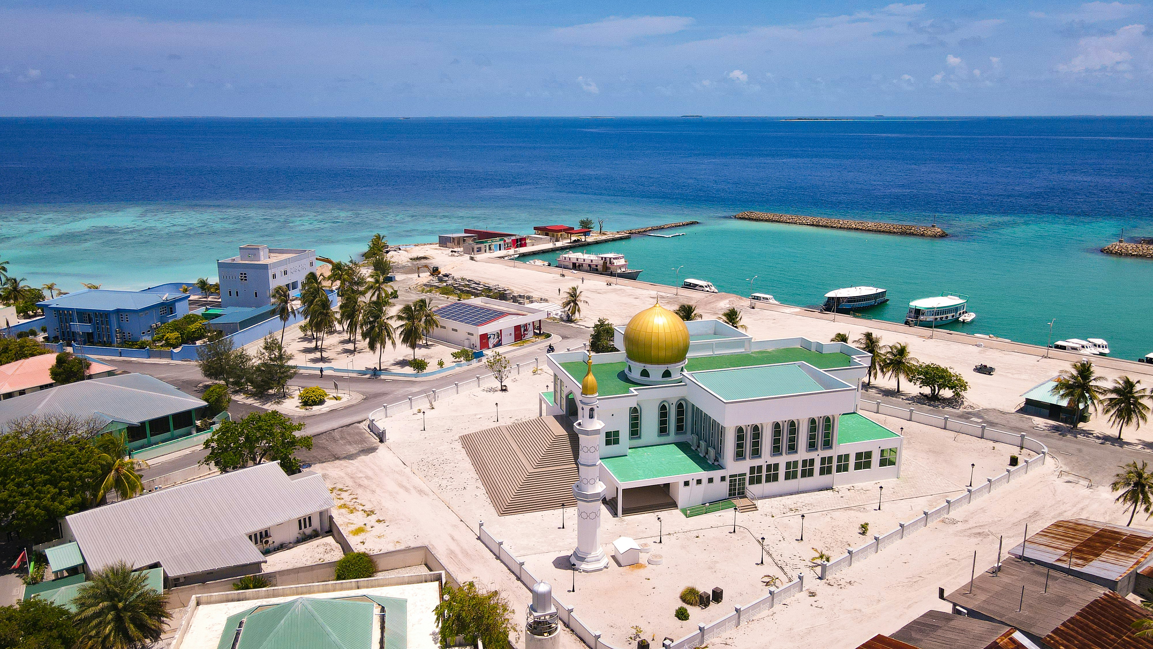 Integrating Ethics into Economics through Maqasid al-Shariah