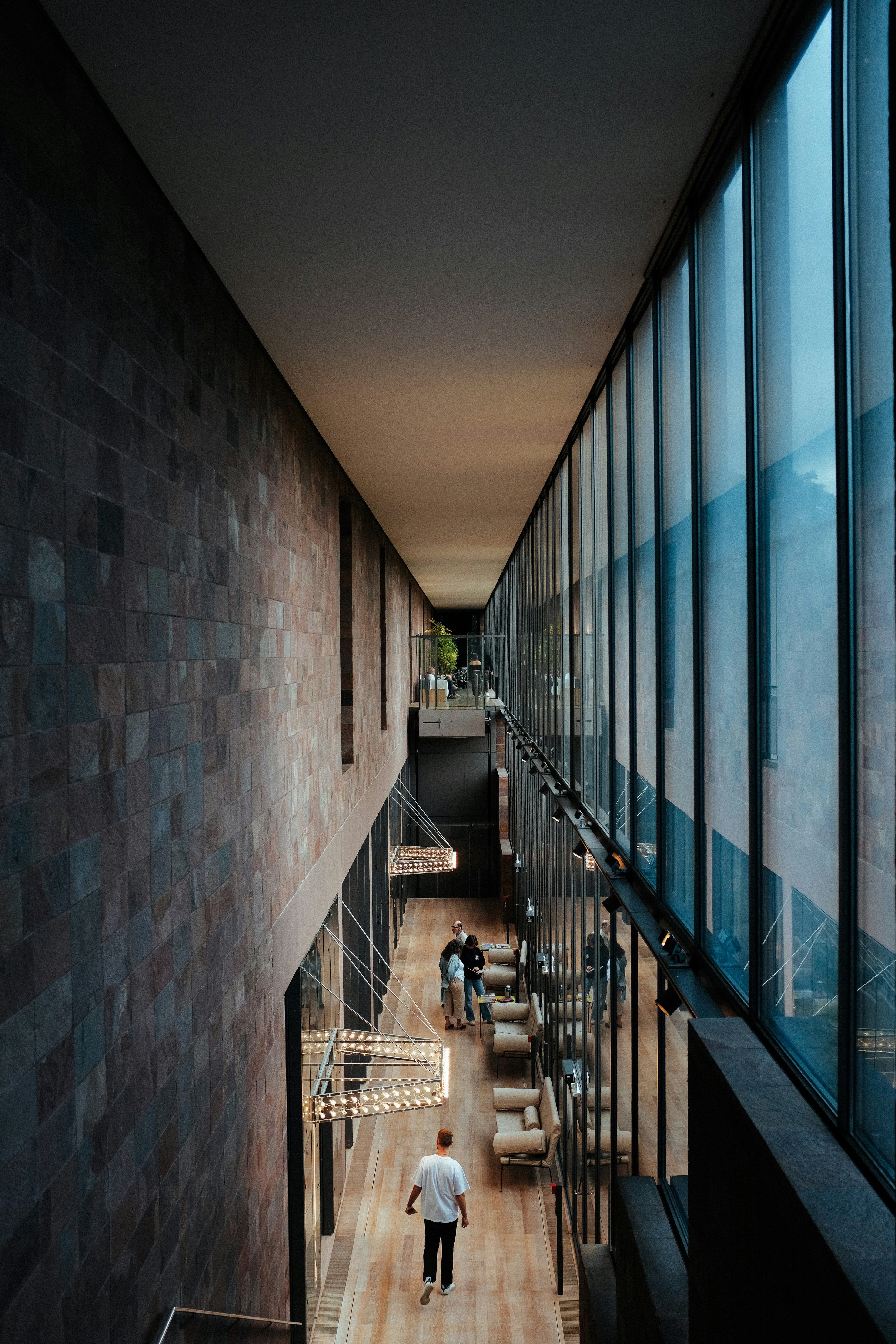 Photo by adrienolichon