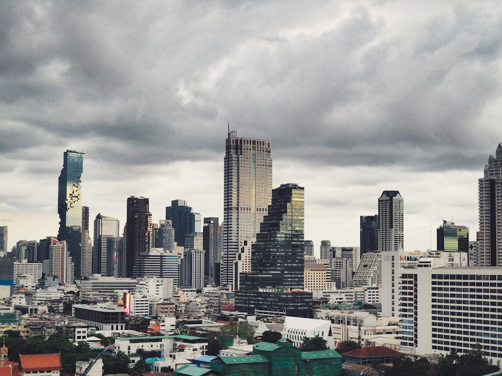 a city with many tall buildings