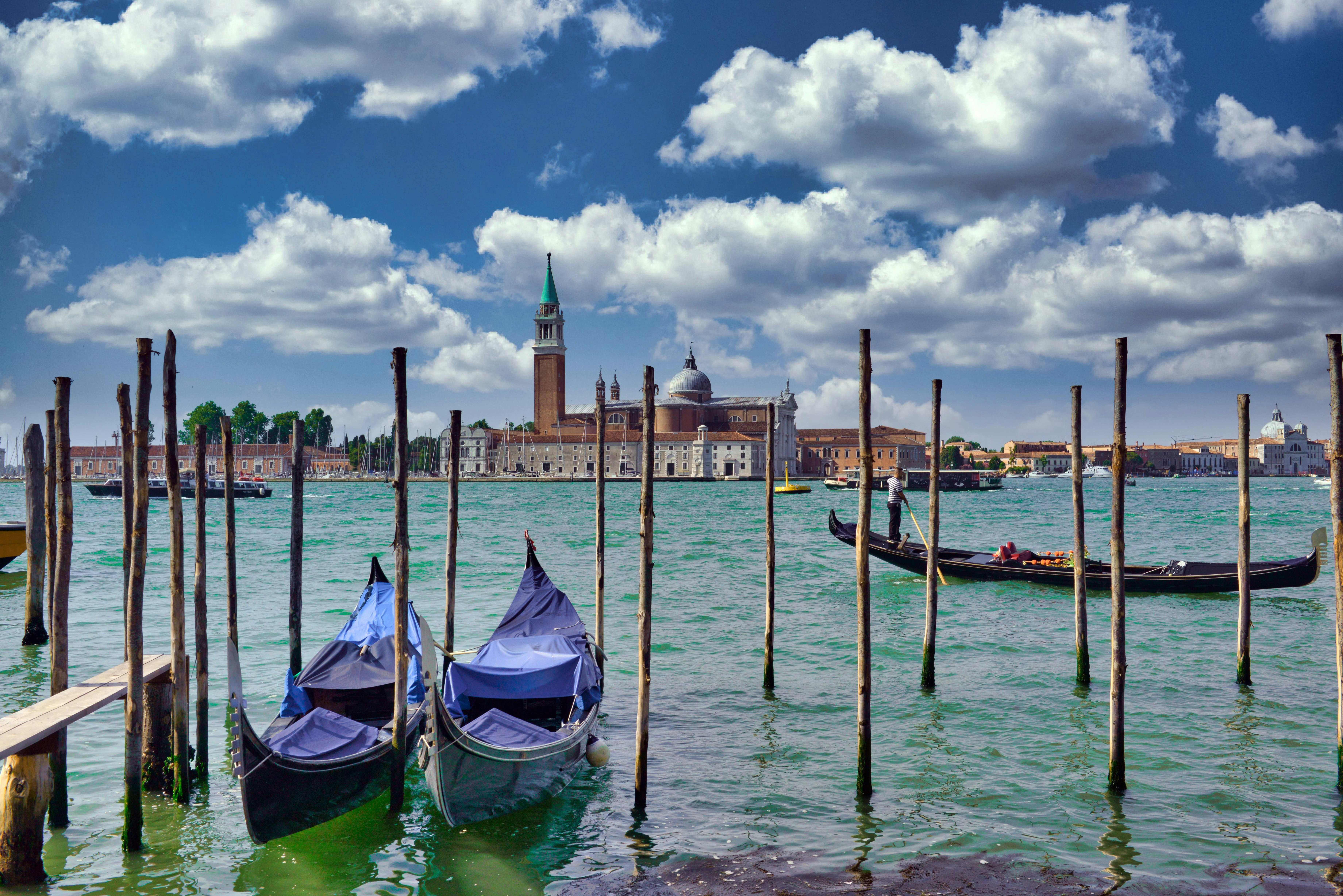 boats in the water, Venice in summer time, Italy