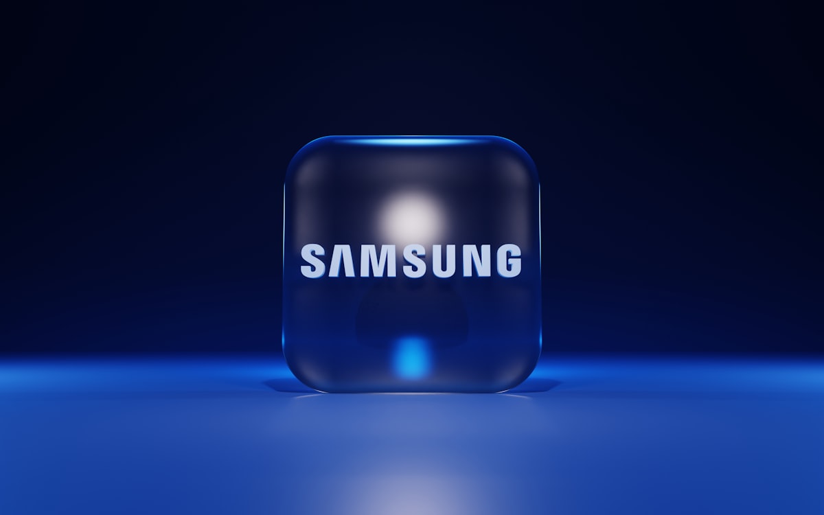 Samsung Throws Billions at Shiny New Gadgets While the Market Wants to Know What They're Actually Worth