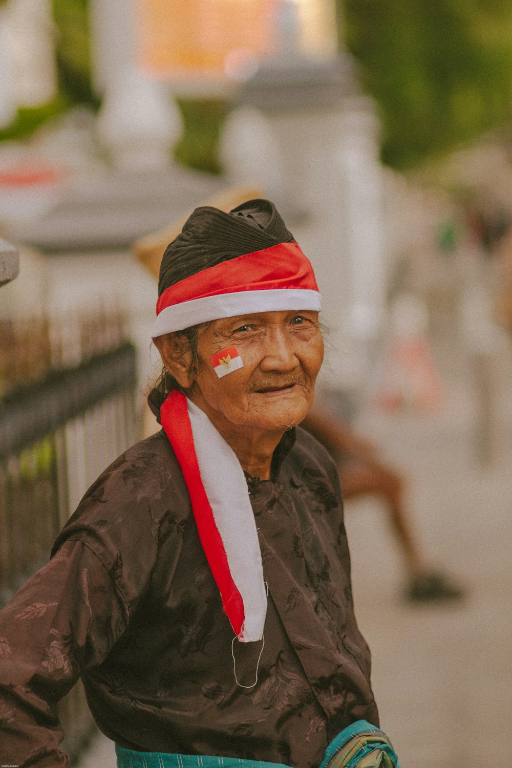 a person wearing a hat