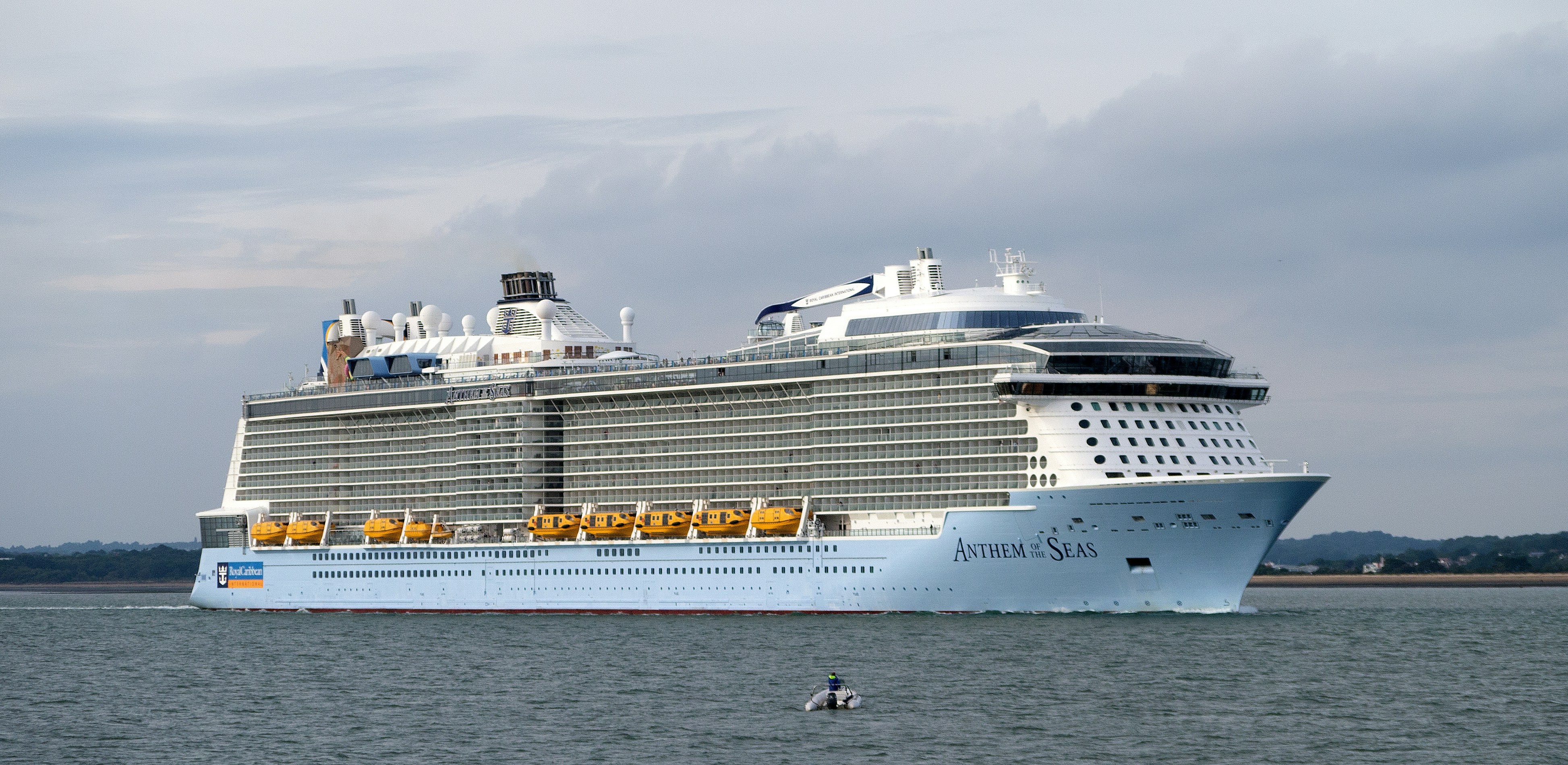 a cruise ship on the water, Anthem of the Seas