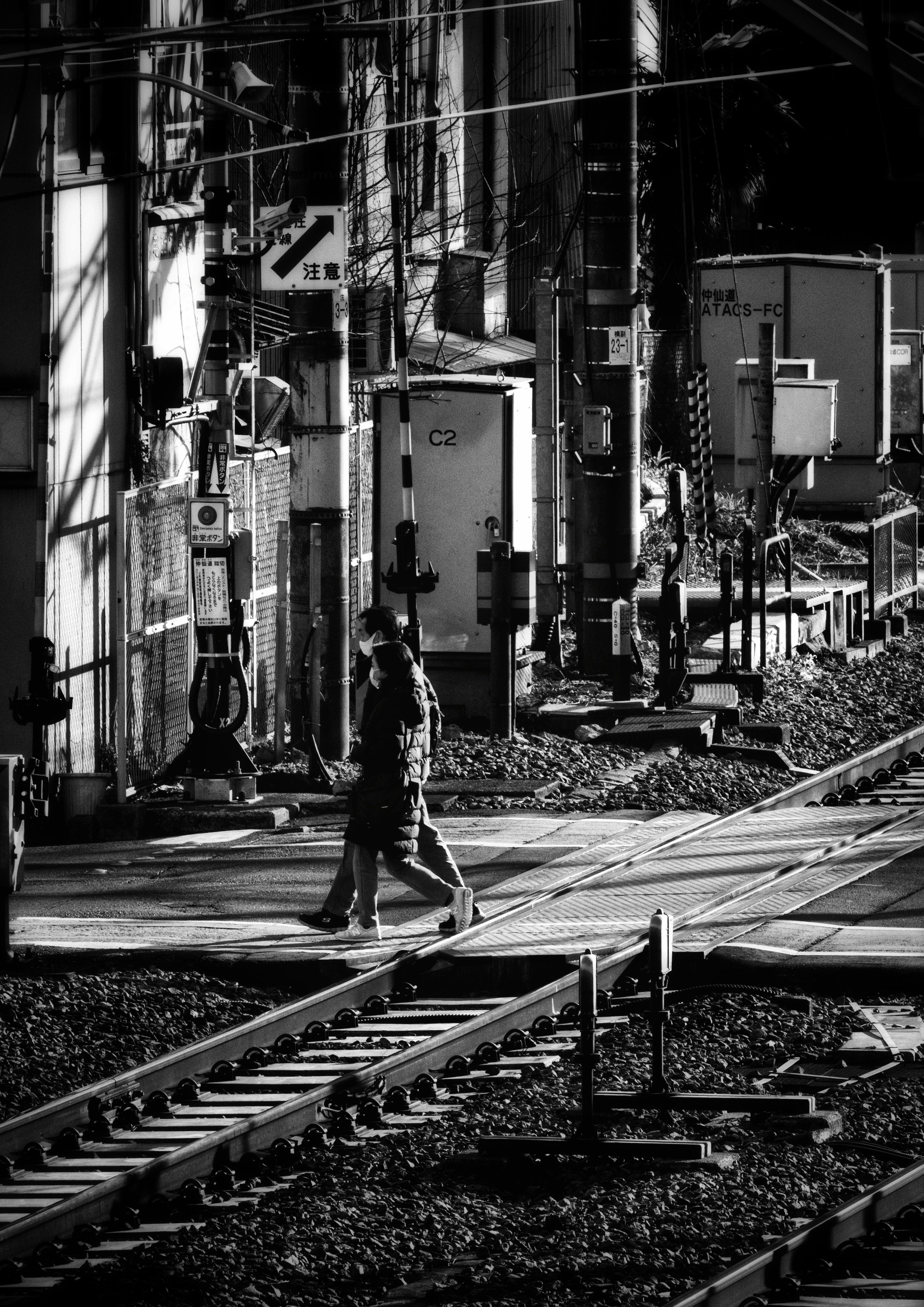 Photo by rojiurayokocho