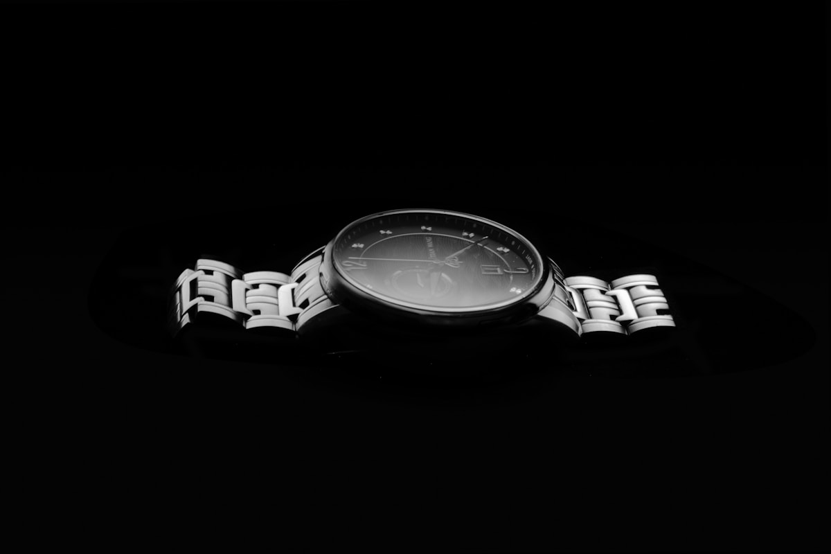 Silver Minimalist Wristwatch
