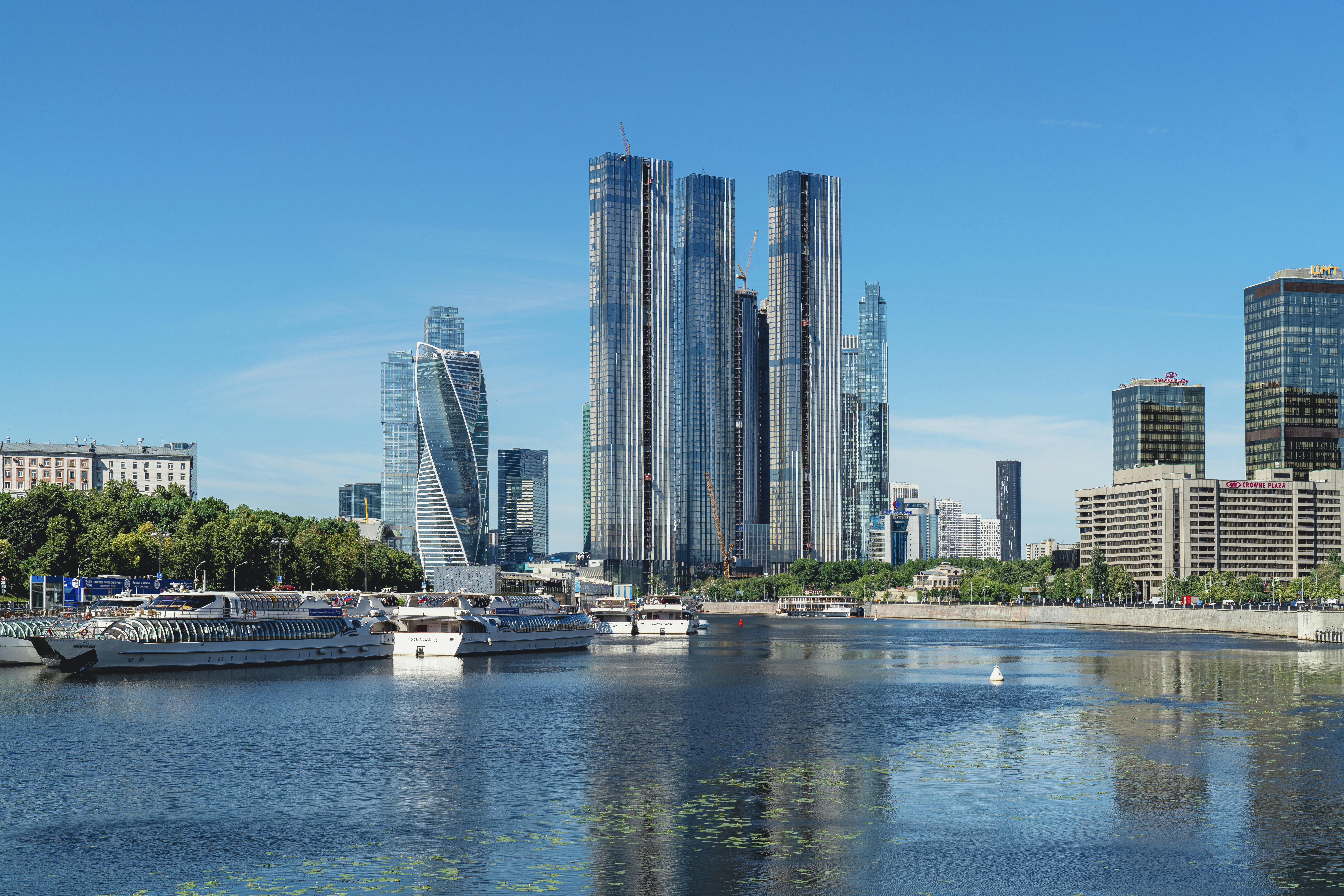 Photo by enivremusic