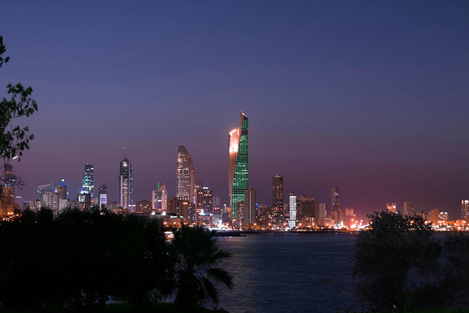 a city skyline at night