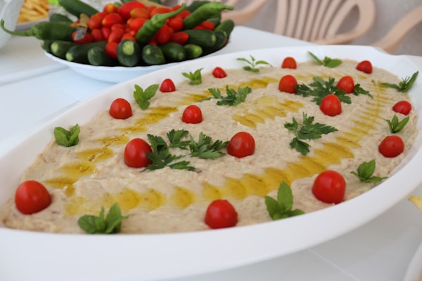 Hummus met Olijfolie en Paprikapoeder