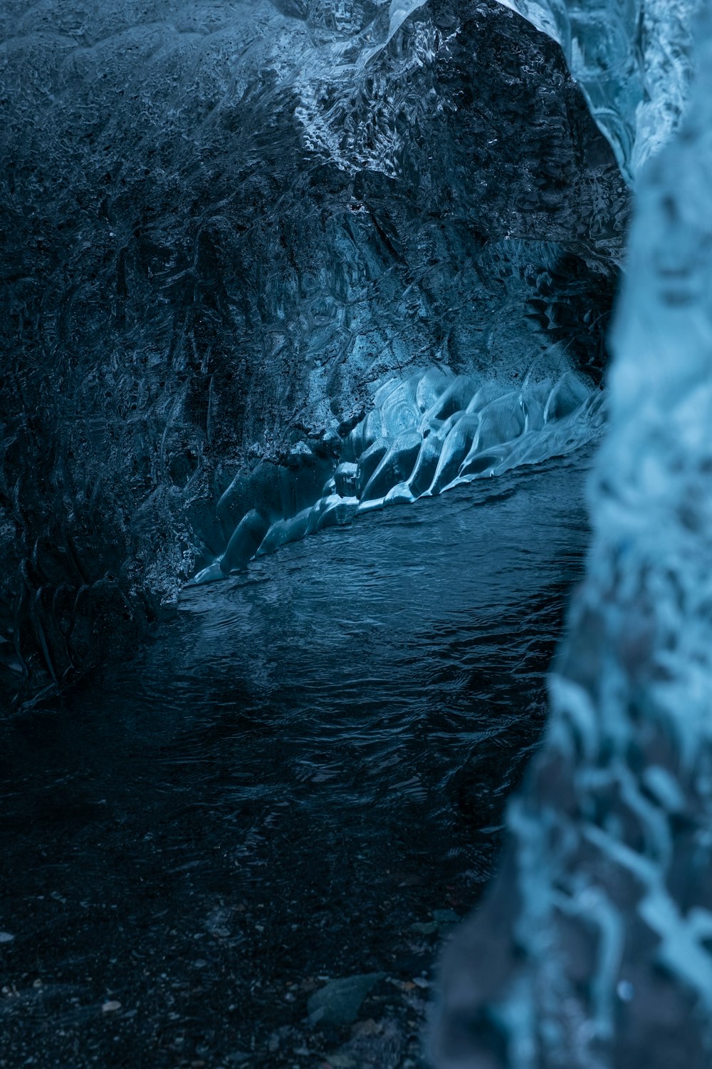 a large glacier in the water