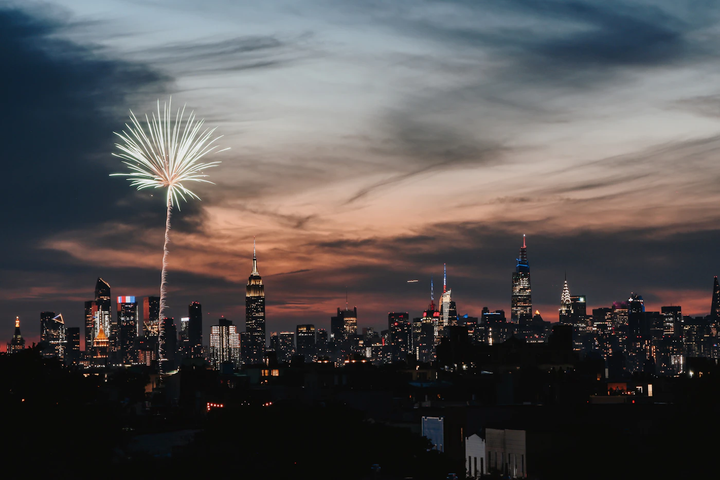 Skyline-rooftop closing