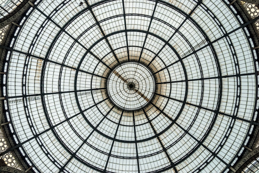 a circular ceiling with many windows