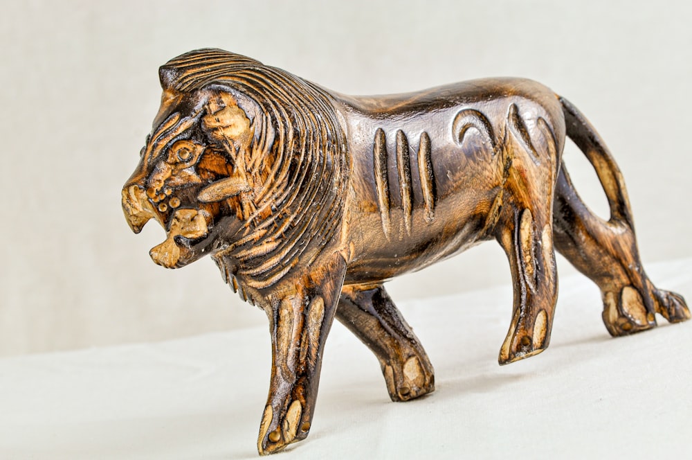 a sculpture of a tiger