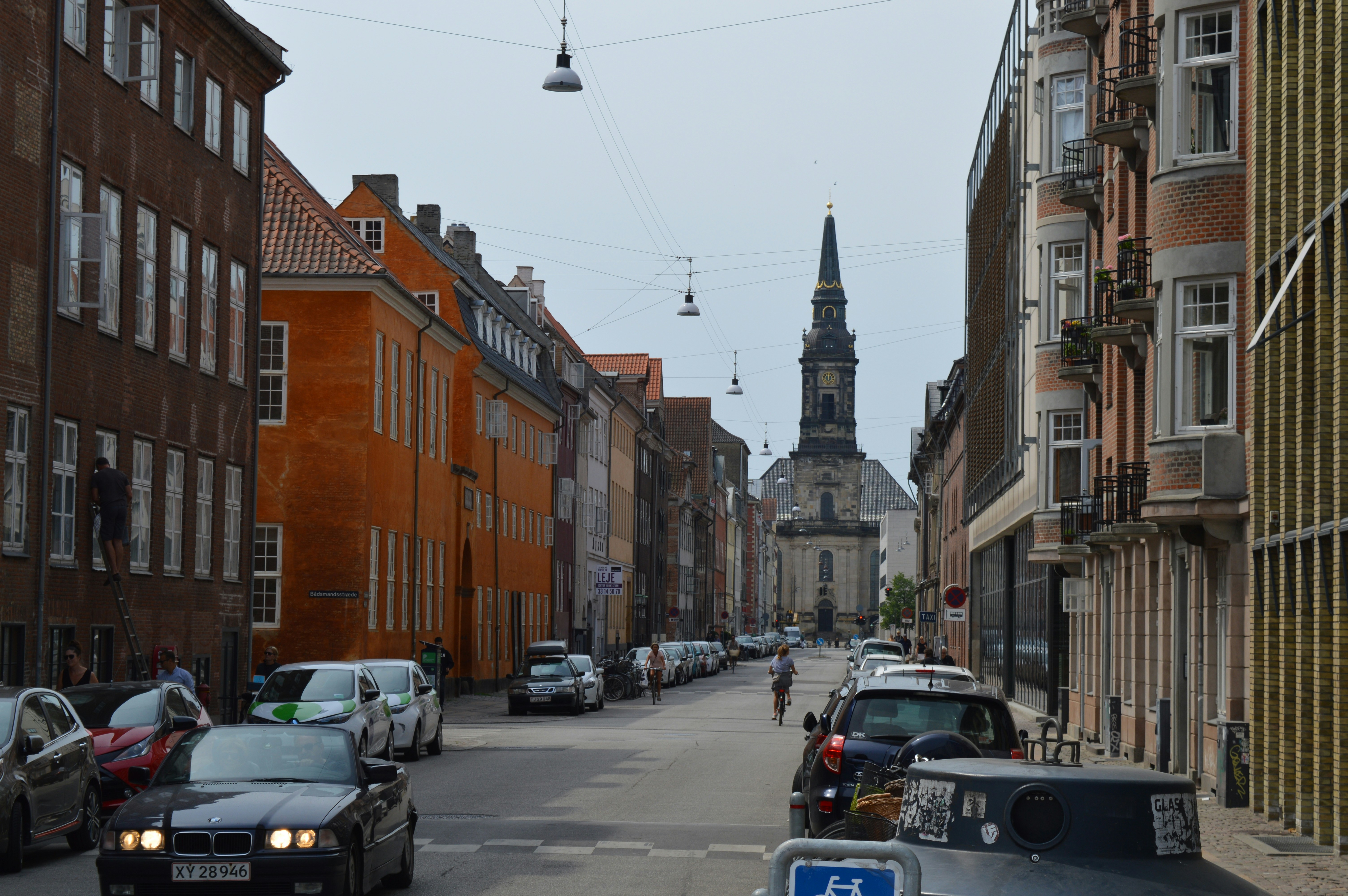 Photo by joshimilestoner