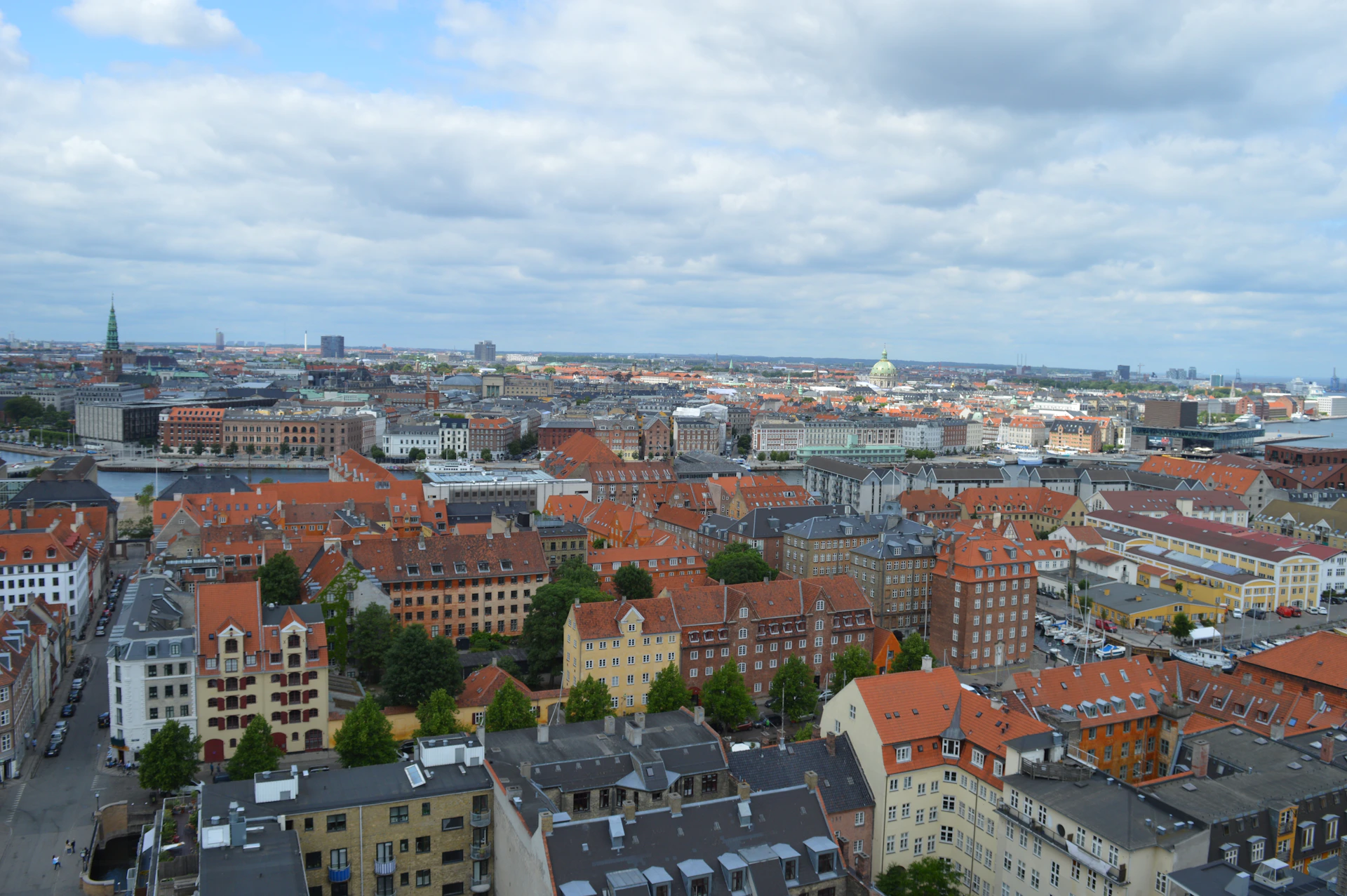 a city with many buildings