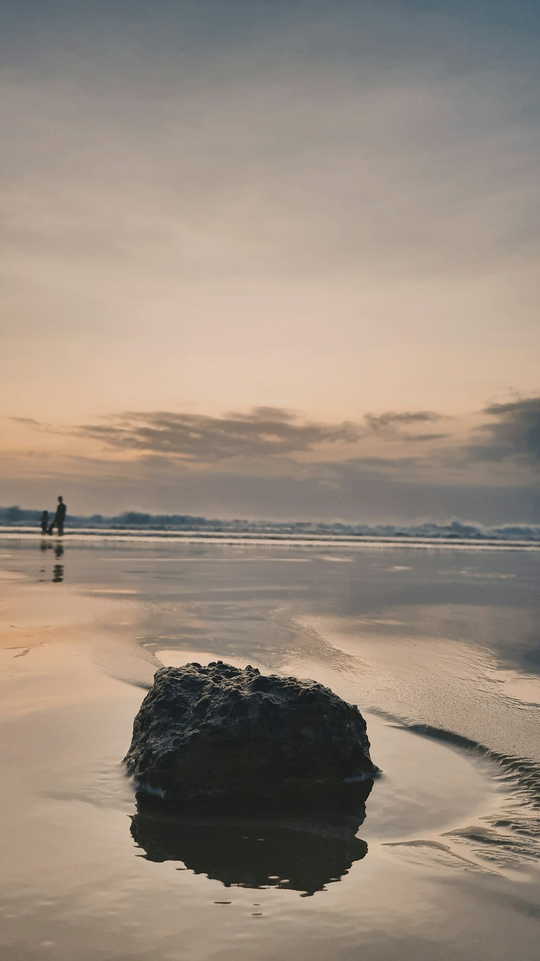 Coastal and oceanic landforms photo spot Kuta Klungkung Regency