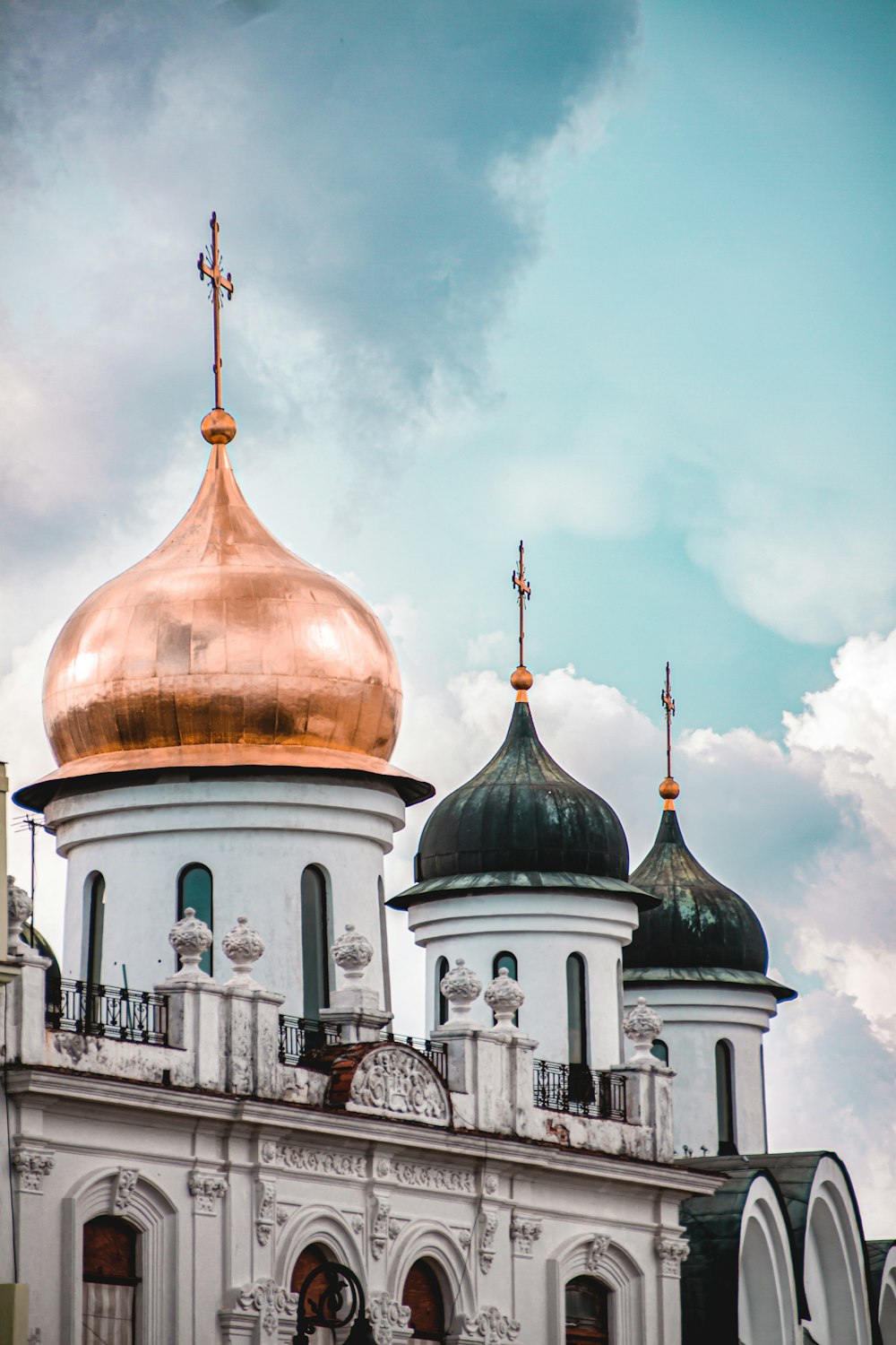 a building with a domed roof