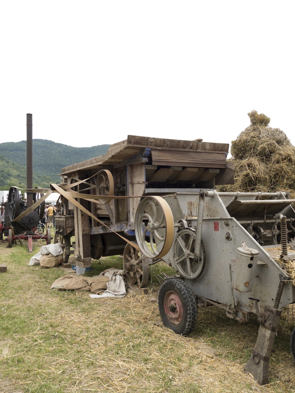 a large machine with wheels