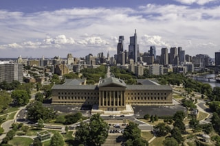 Philadelphia Museum of Art with Philadelphia Center City skyline in the distance