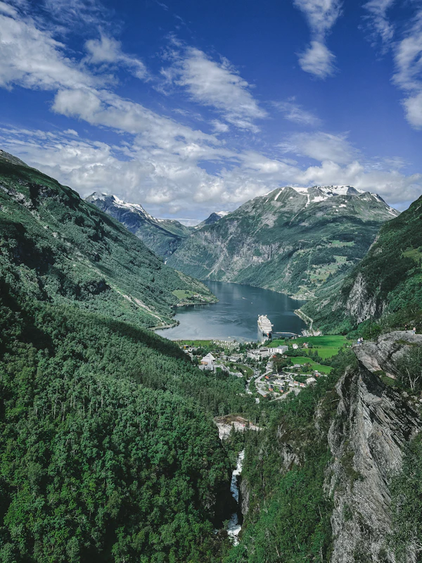 Norway Fjords: Oslo to Bergen