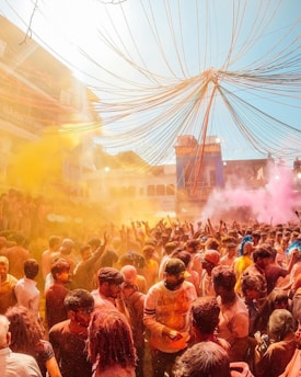 A vibrant photo capturing the joyful crowd at a lively festival, with the 'le jour d'après' logo subtly visible.