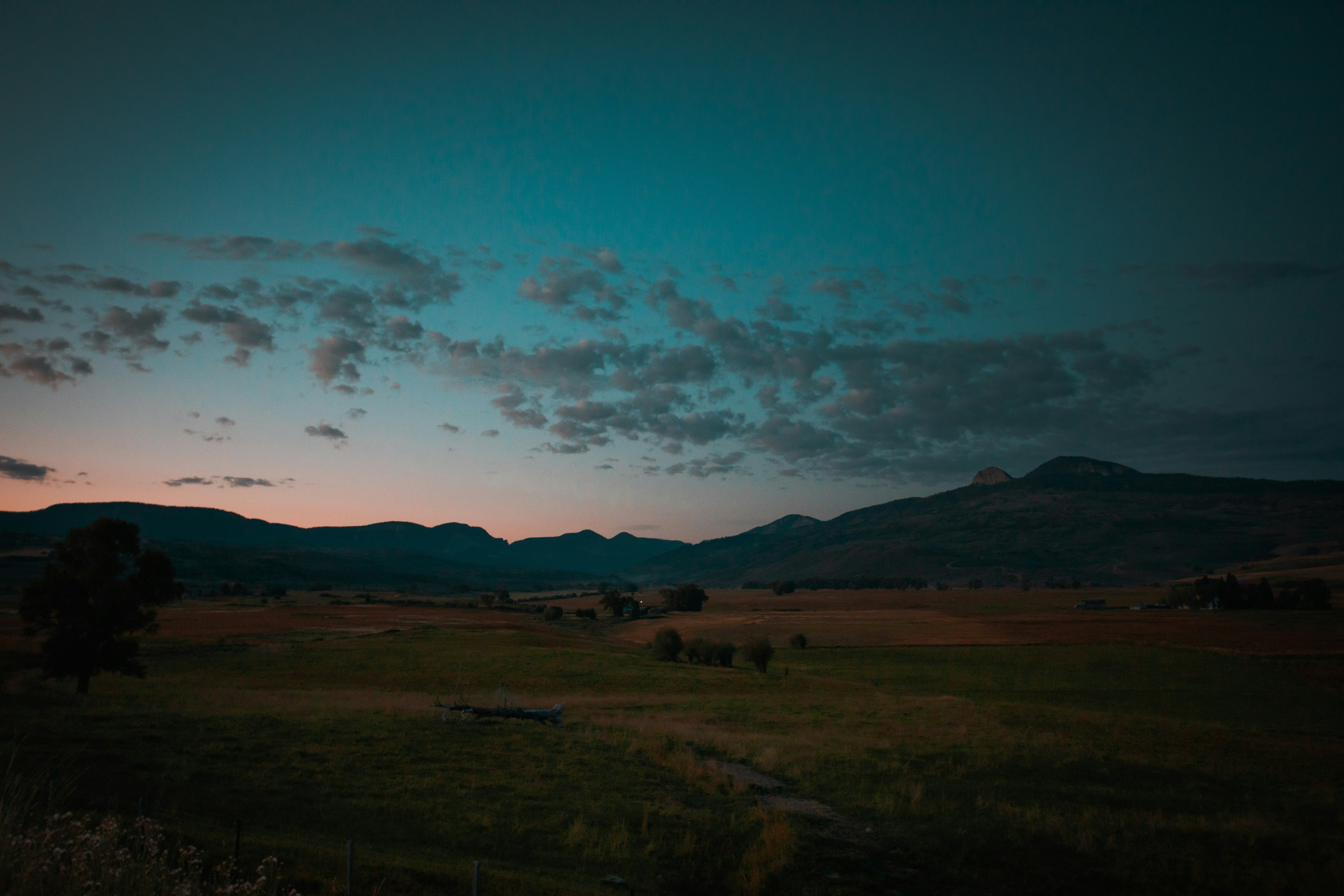 Photo by photosoflogan