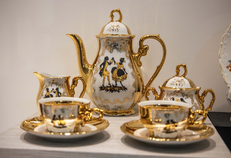 Insadong Tea & Saju: Fortune with Tradition