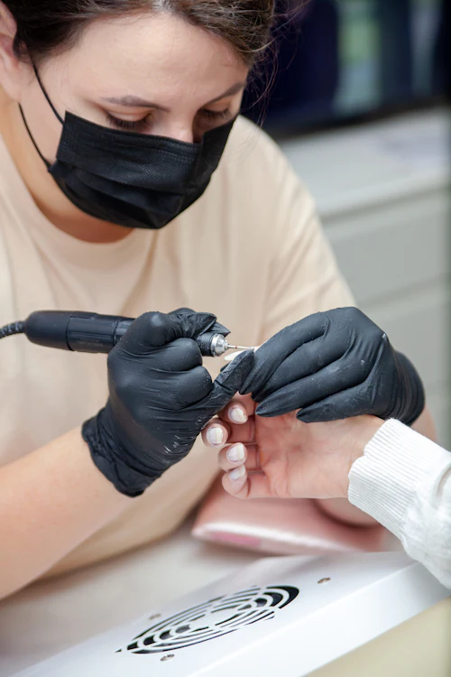 Manicure profesional