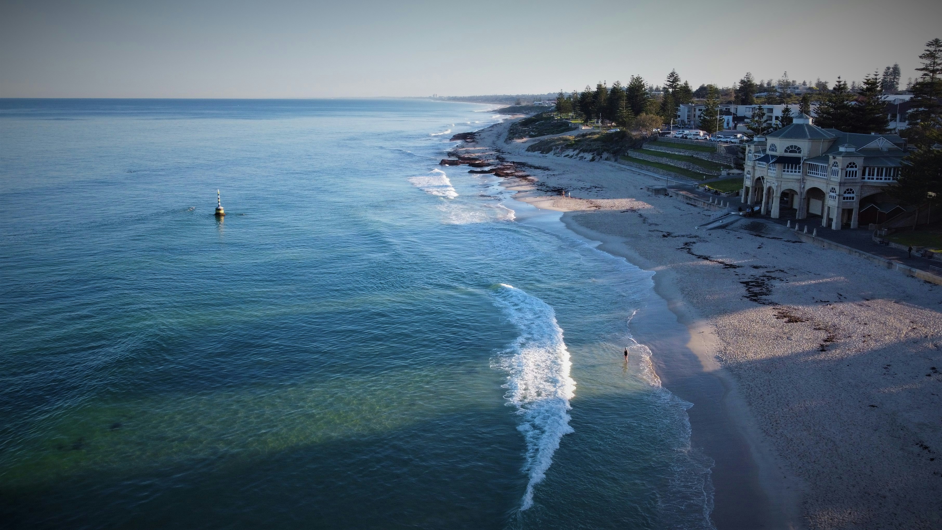 Unsplash 추천 이미지 (키워드 : vibration, calculation, negative, reason, first row )