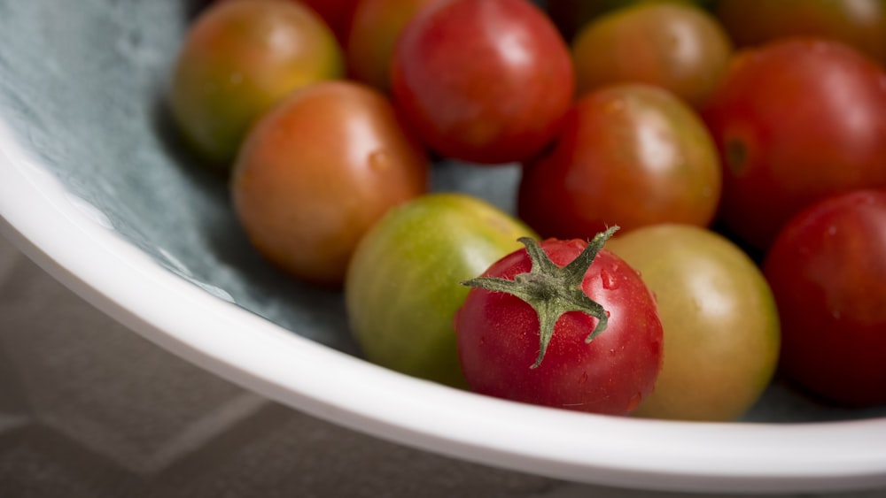 a bowl of tomatoes