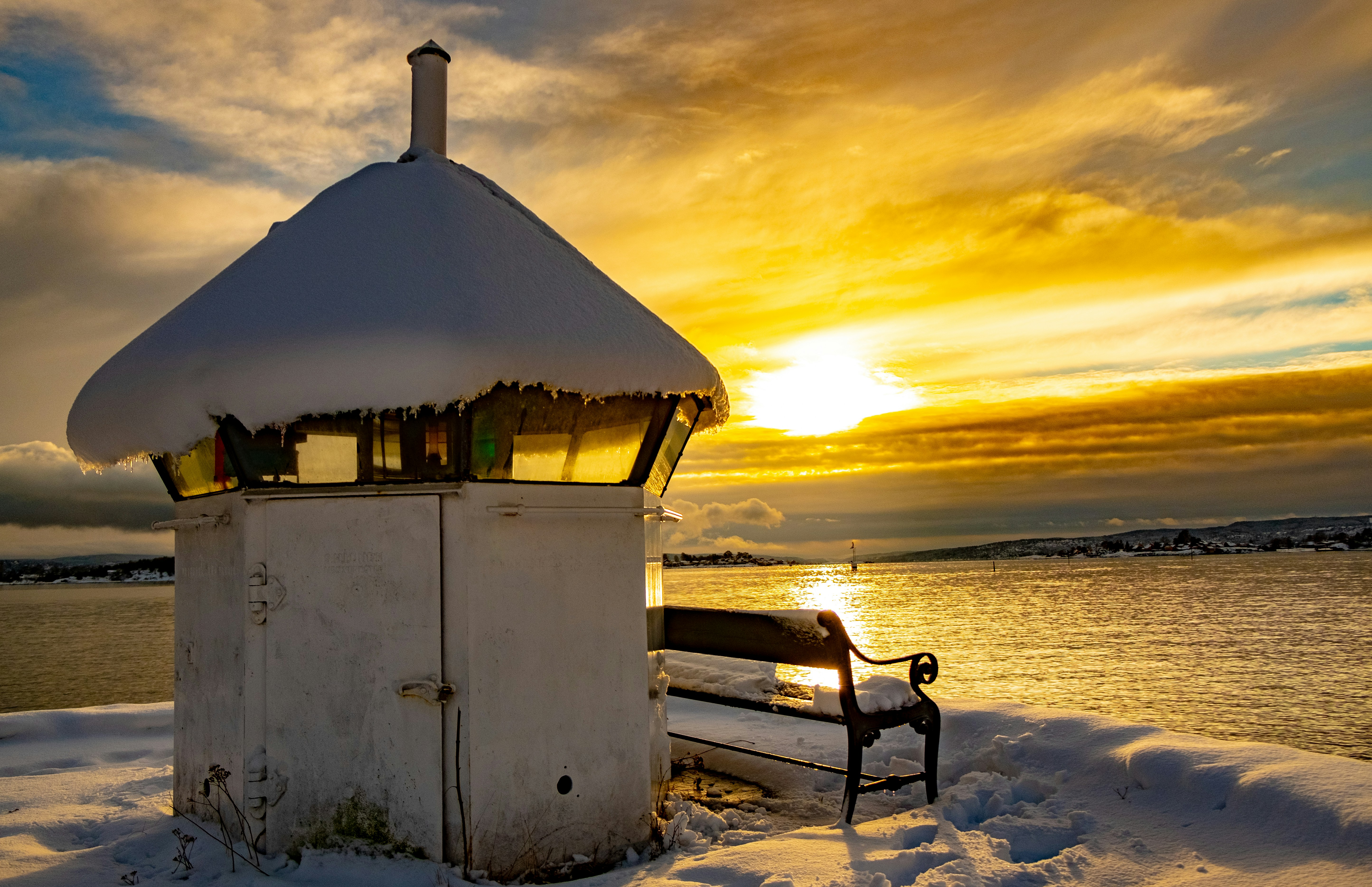 겨울 휴가를 위해 예약할 수 있는 최고의 섬 휴가 베스트 9