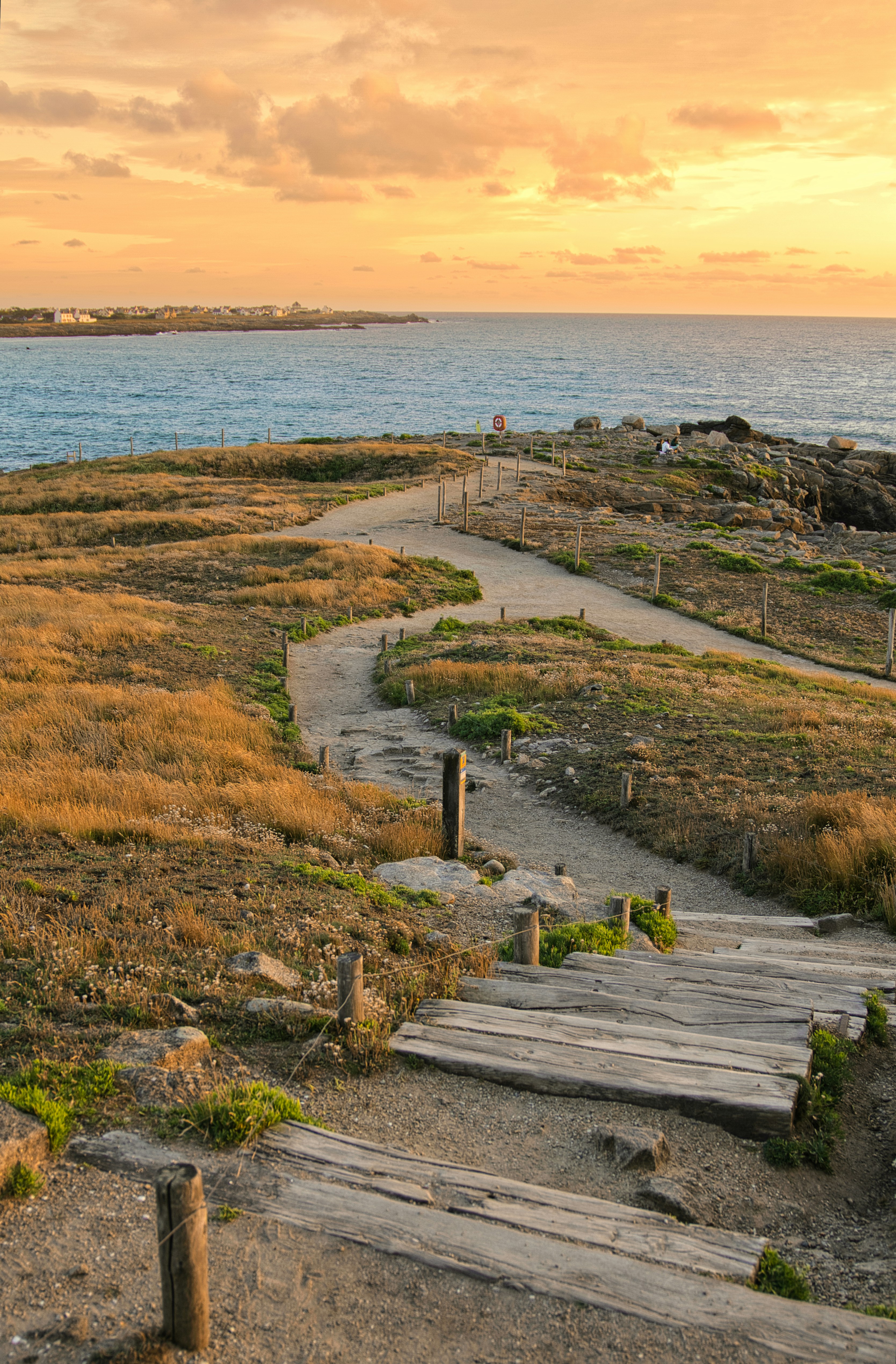 a path leading to a beach