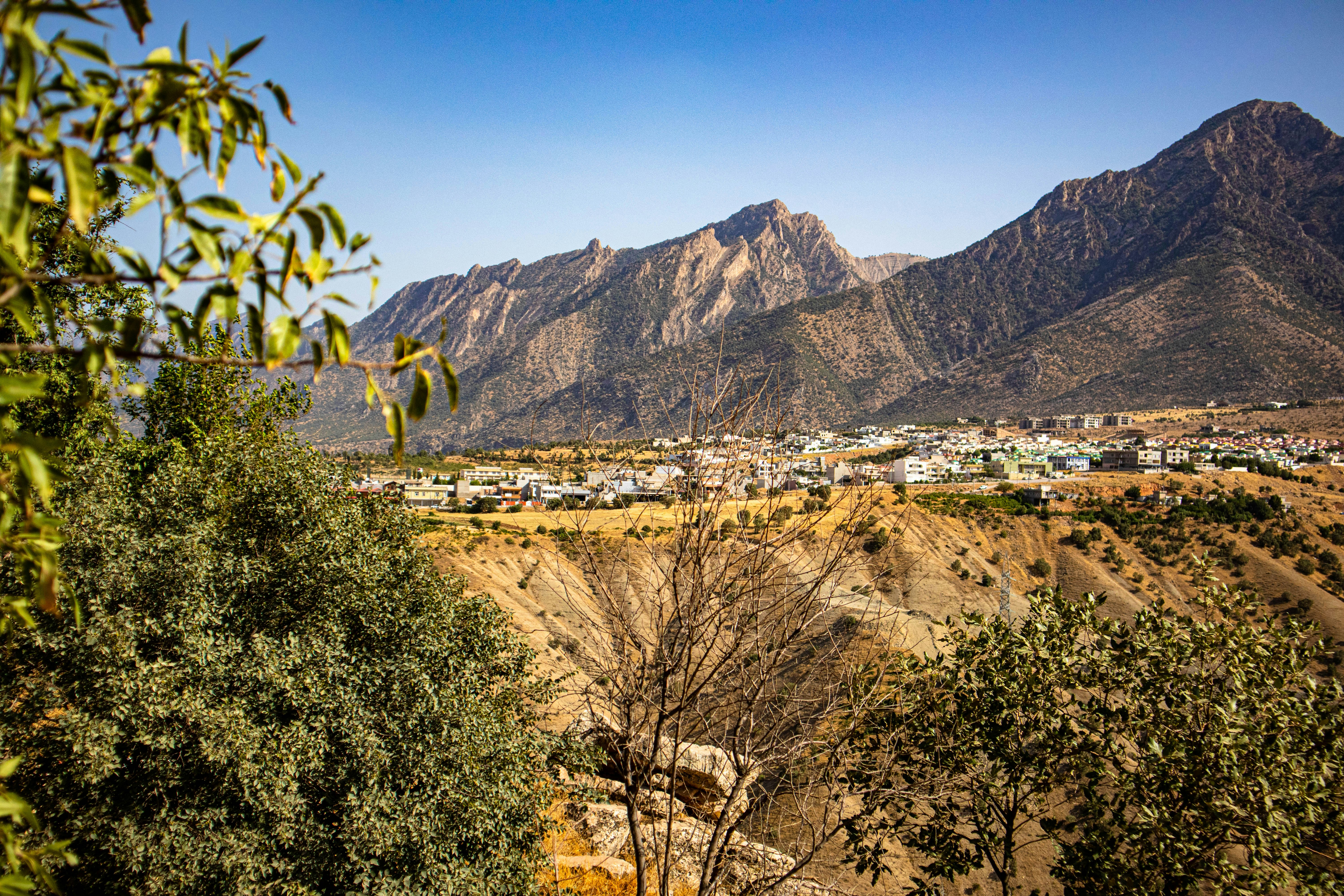 a town in the valley between mountains