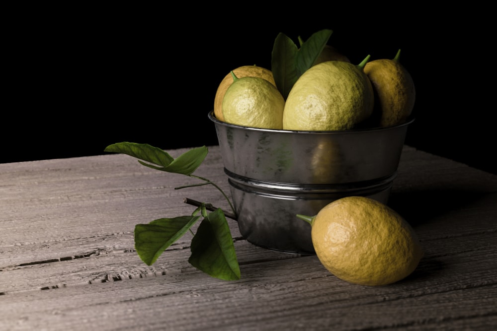 a bowl of lemons