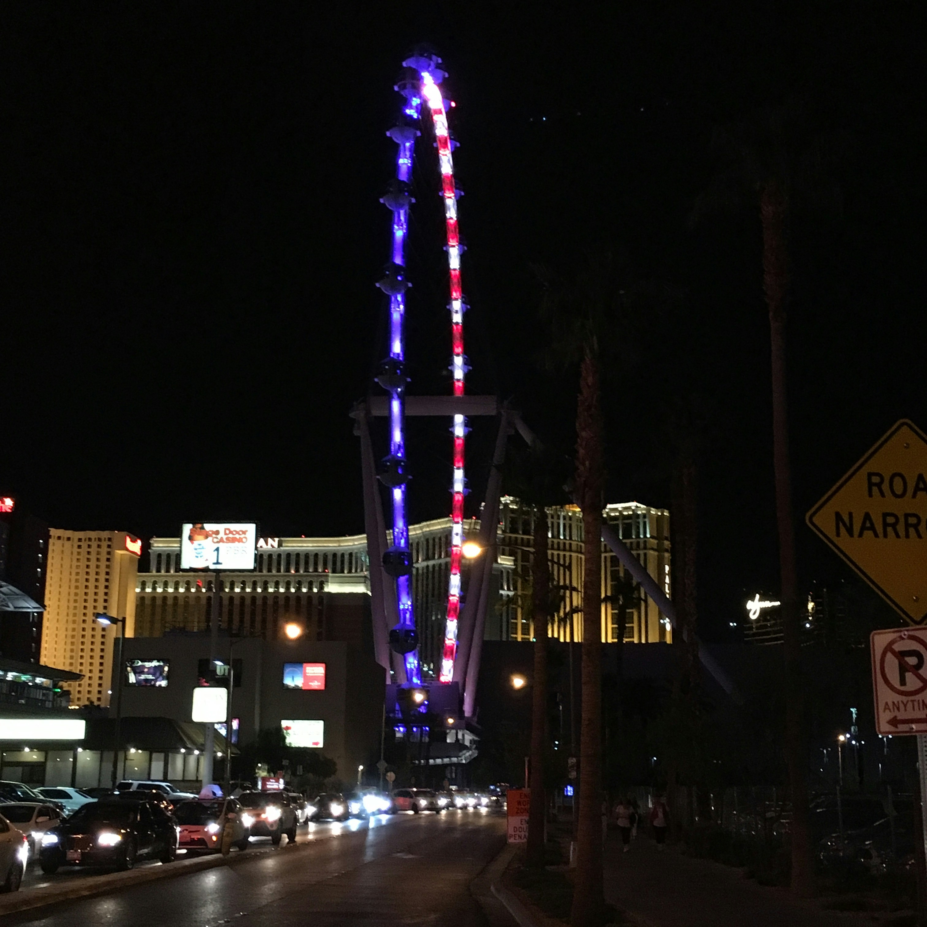 Ain Dubai opazovalno kolo na otoku Bluewaters ob sončnem zahodu