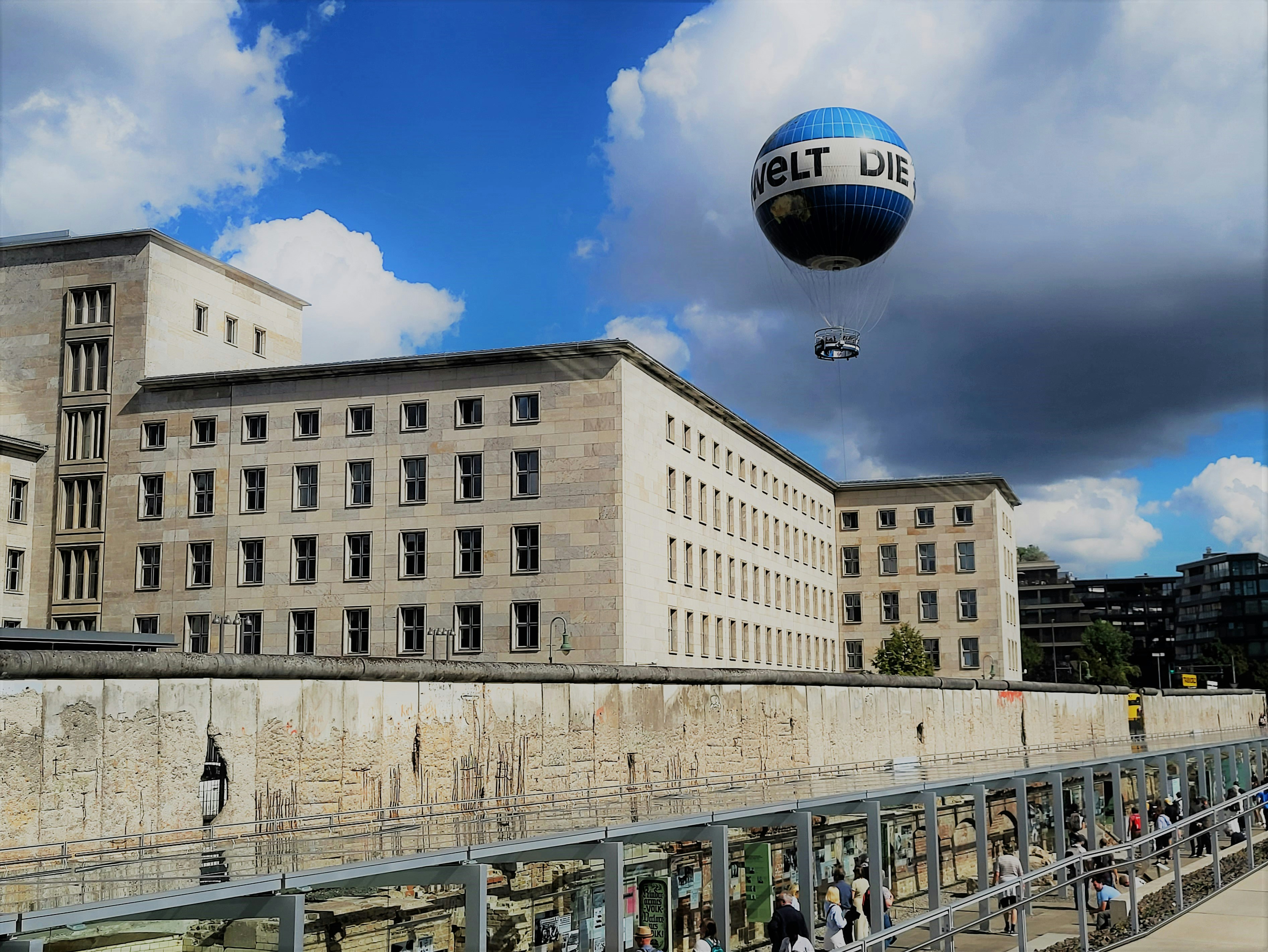 German Police Conduct Nationwide Raids After School Bomb Threats