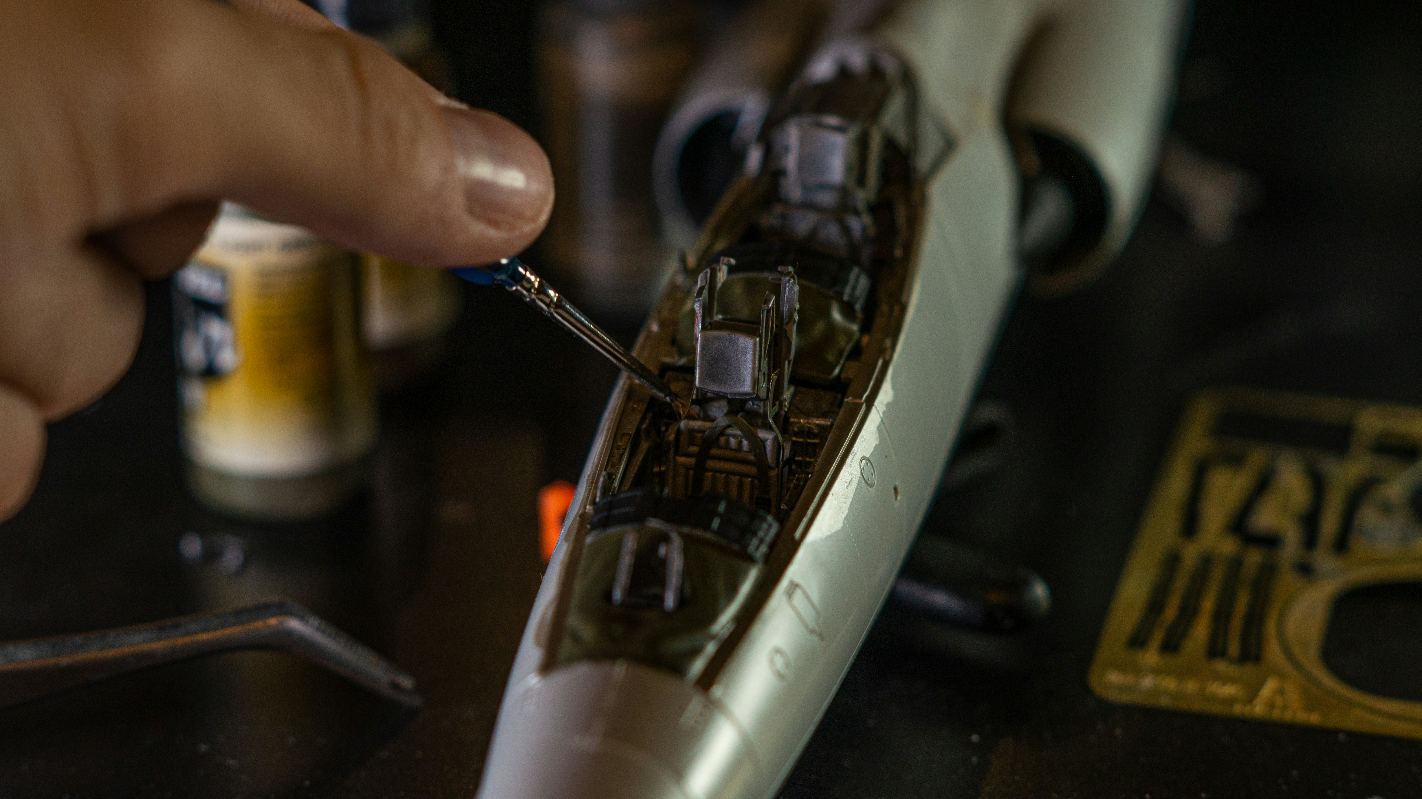 Yacht sign installation