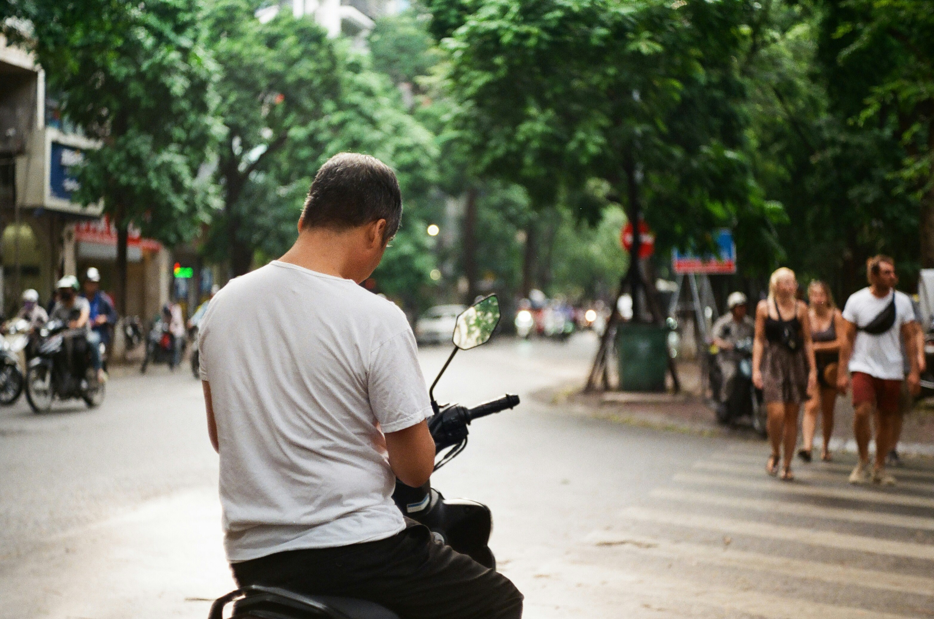 TNGo - Đối diện 1030 đường Láng