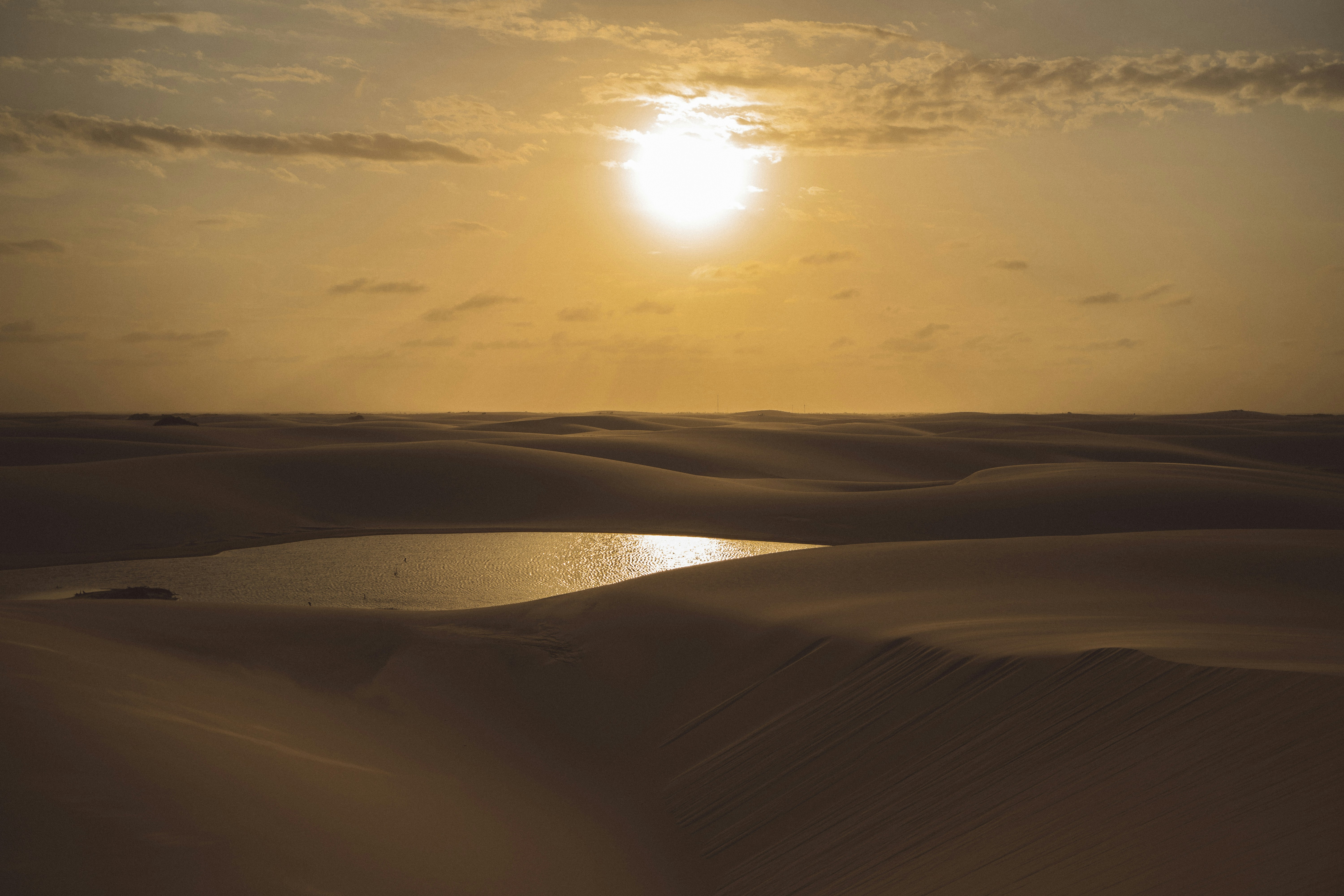 Por do sol nos Lençóis Maranhenses