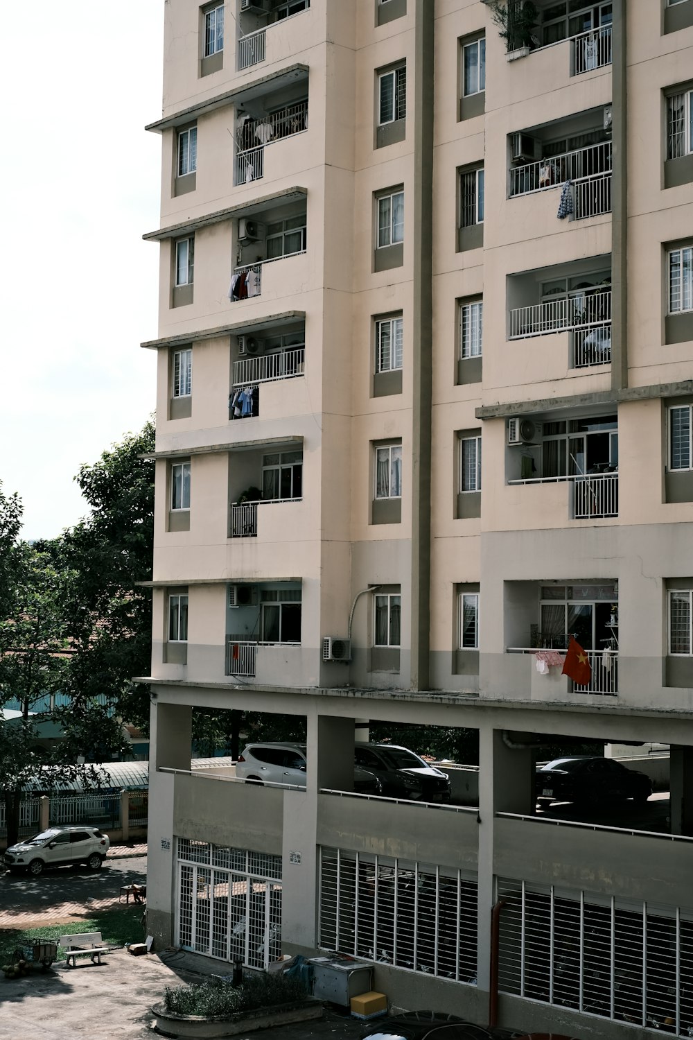 a building with cars parked in front