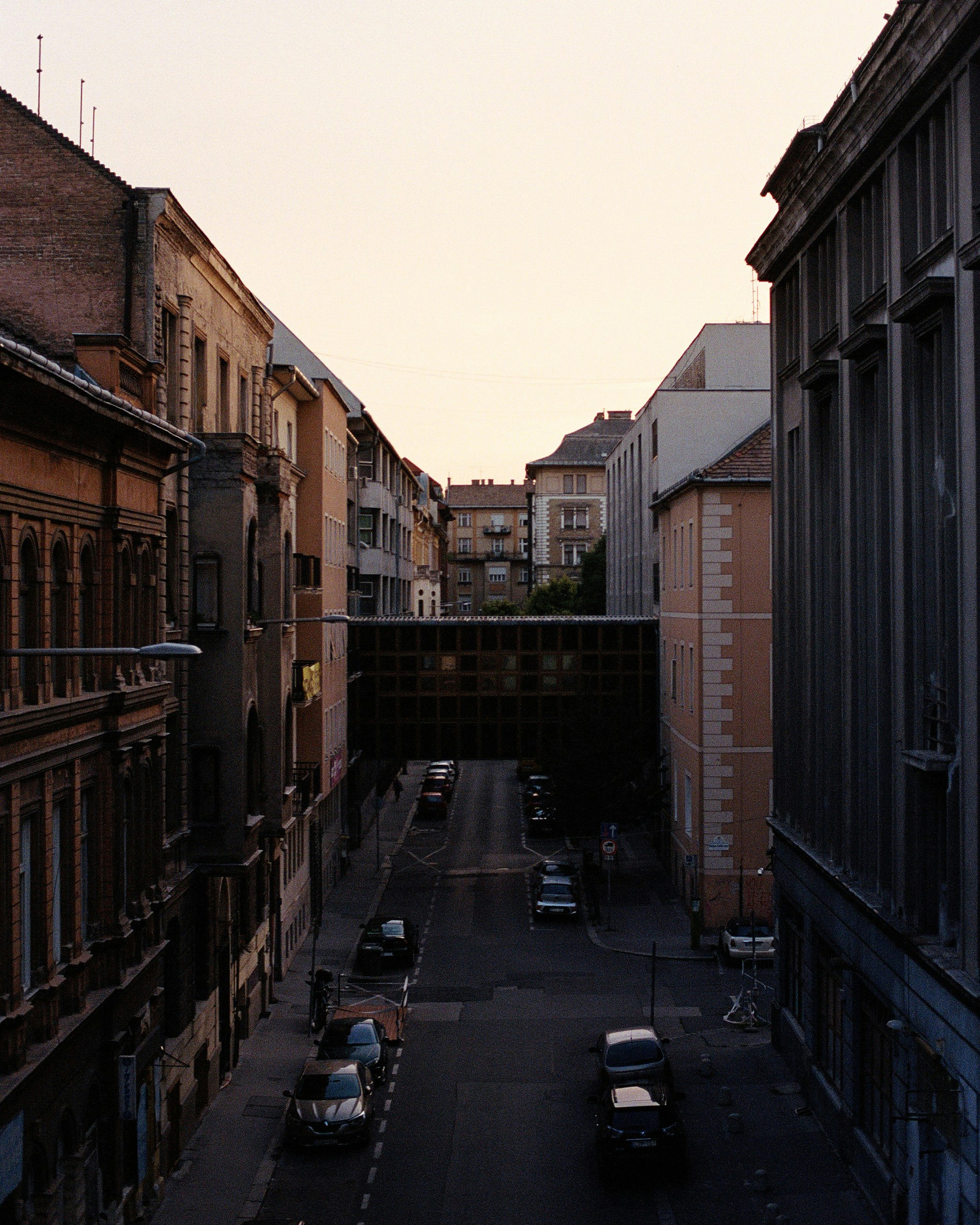 Photo by balintm