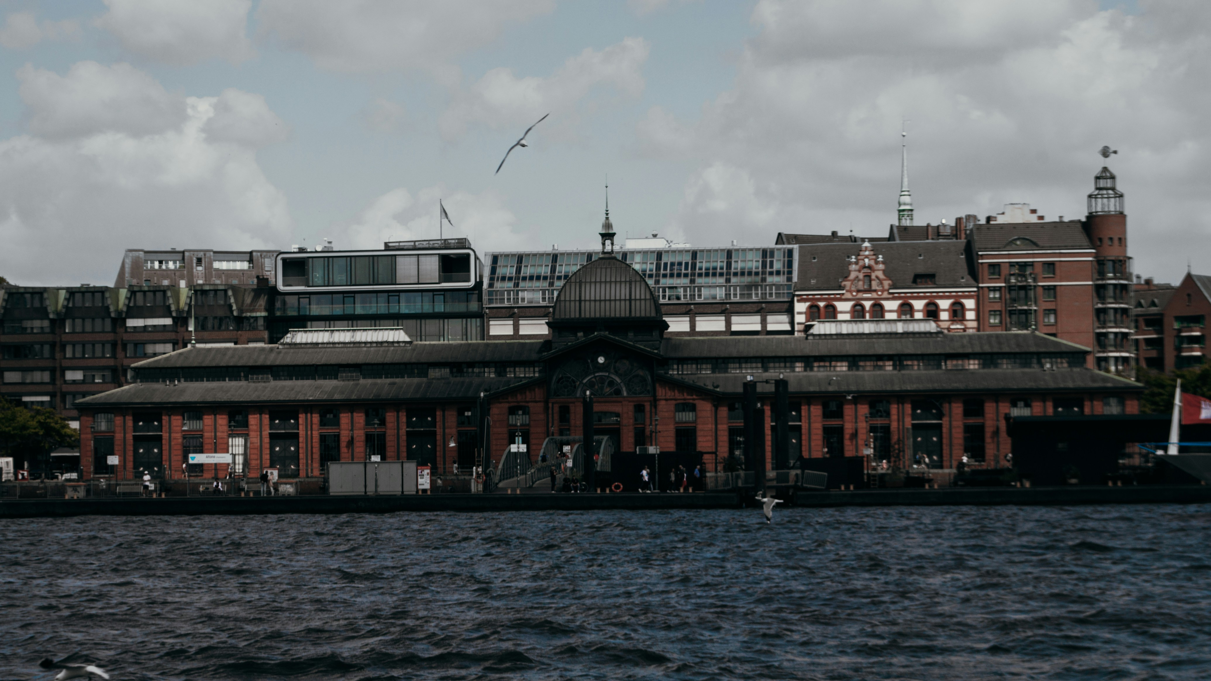 Photo by nelsonwongisme