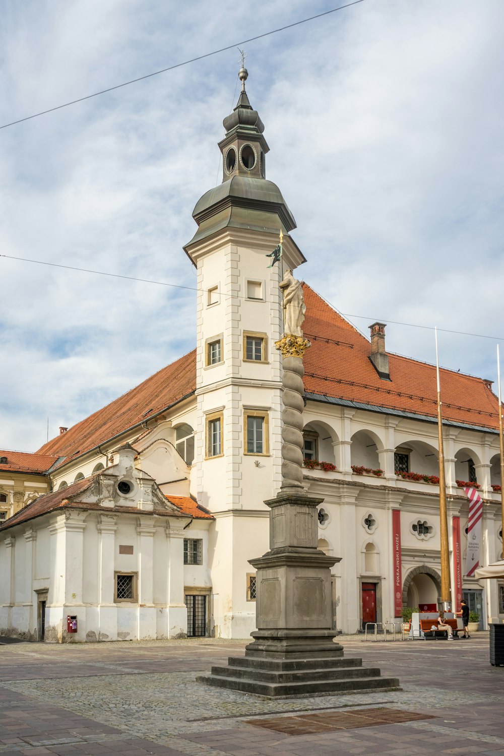Castello di Maribor con una torre