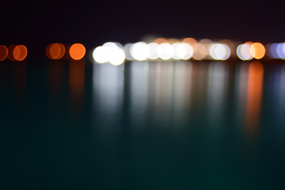 a blurry image of a city