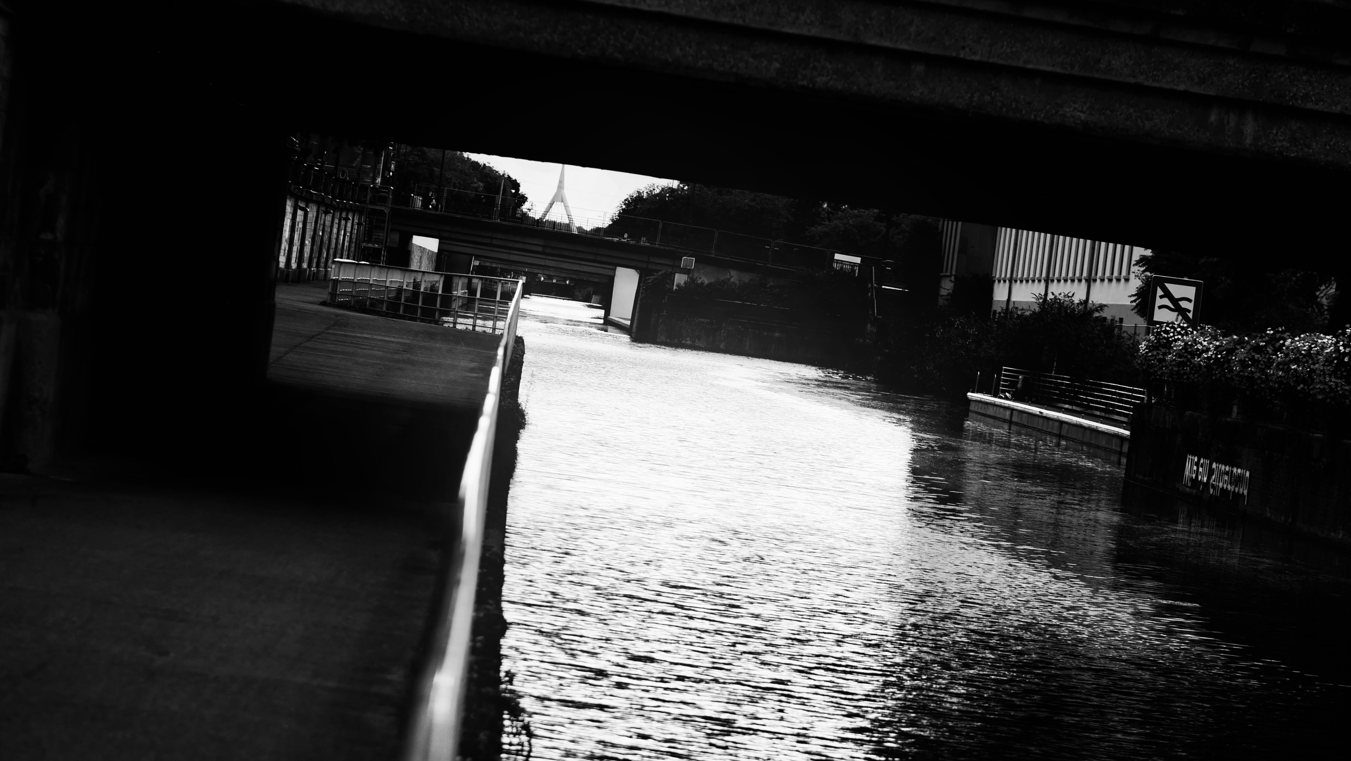 Photo by christiangafenesch