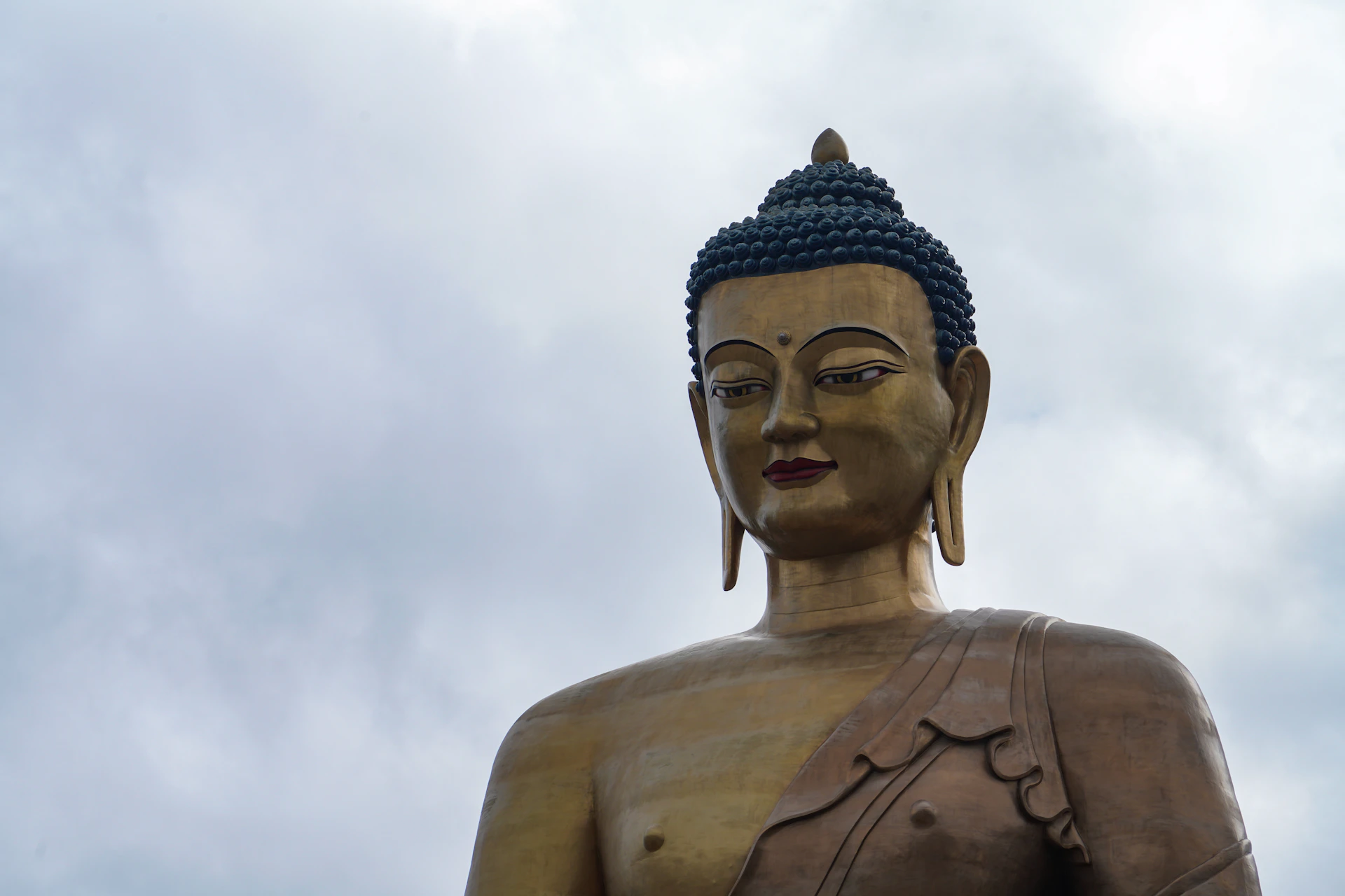 a statue of a man