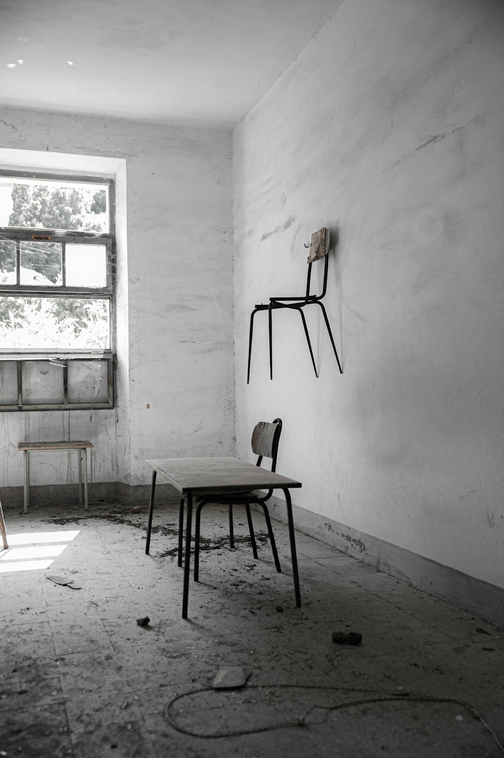 a chair and table in a room