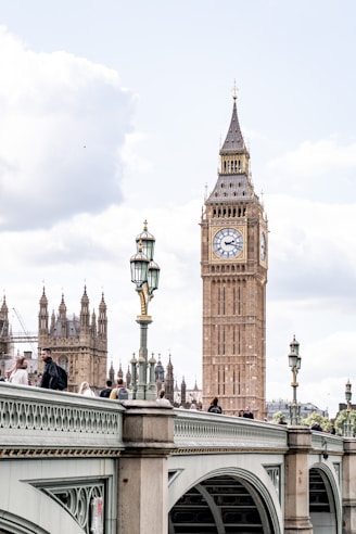 a clock tower on Big Ben