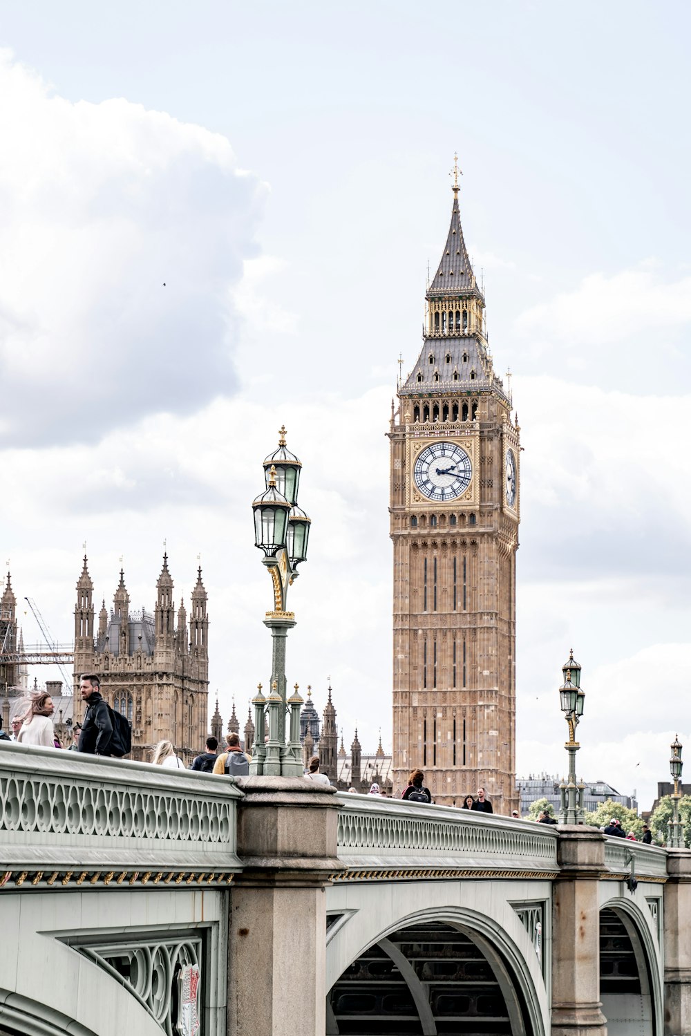 a clock tower on Big Ben